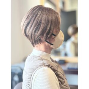 大人ショート【加藤】 | ALIA（アリア）小豆餅店 Life with hairstyles "体験"を豊かに彩る美容室 - 全席半個室×マンツーマン施術 浜松市中央区小豆餅 アイラッシュ（待マツク・まつパー）・ネイルも展開
