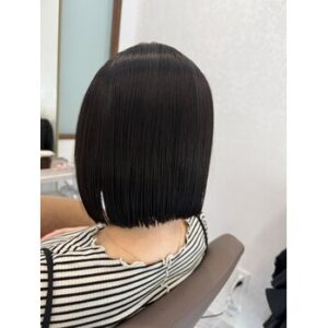 バッサリカット　縮毛矯正　大人気！【宮司】 | ALIA（アリア）小豆餅店 Life with hairstyles "体験"を豊かに彩る美容室 - 全席半個室×マンツーマン施術 浜松市中央区小豆餅 アイラッシュ（待マツク・まつパー）・ネイルも展開