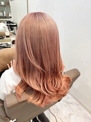 夏先取りハイトーン【宮司】 | ALIA（アリア）小豆餅店 Life with hairstyles "体験"を豊かに彩る美容室 - 全席半個室×マンツーマン施術 浜松市中央区小豆餅 アイブロウ / アイラッシュ（待マツク・まつパー）・ネイルも展開